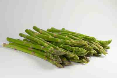 can dogs eat asparagus